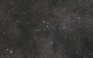 The Coathanger (final image), Canon 1100D mod 29×60 sec, ISO 1600, 200mm F/4, HEQ5 The Coathanger (final image), Canon 1100D mod 29×60 sec, ISO 1600, 200mm F/4, HEQ5