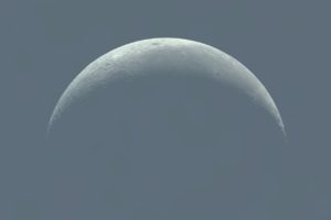 2019.03.02. moon hold 2 4 2019.03.02. moon hold 2 4